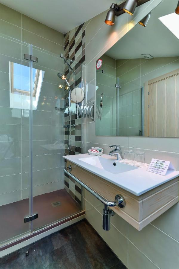 Hostal La Chata By Vivere Stays San Ildefonso 外观 照片