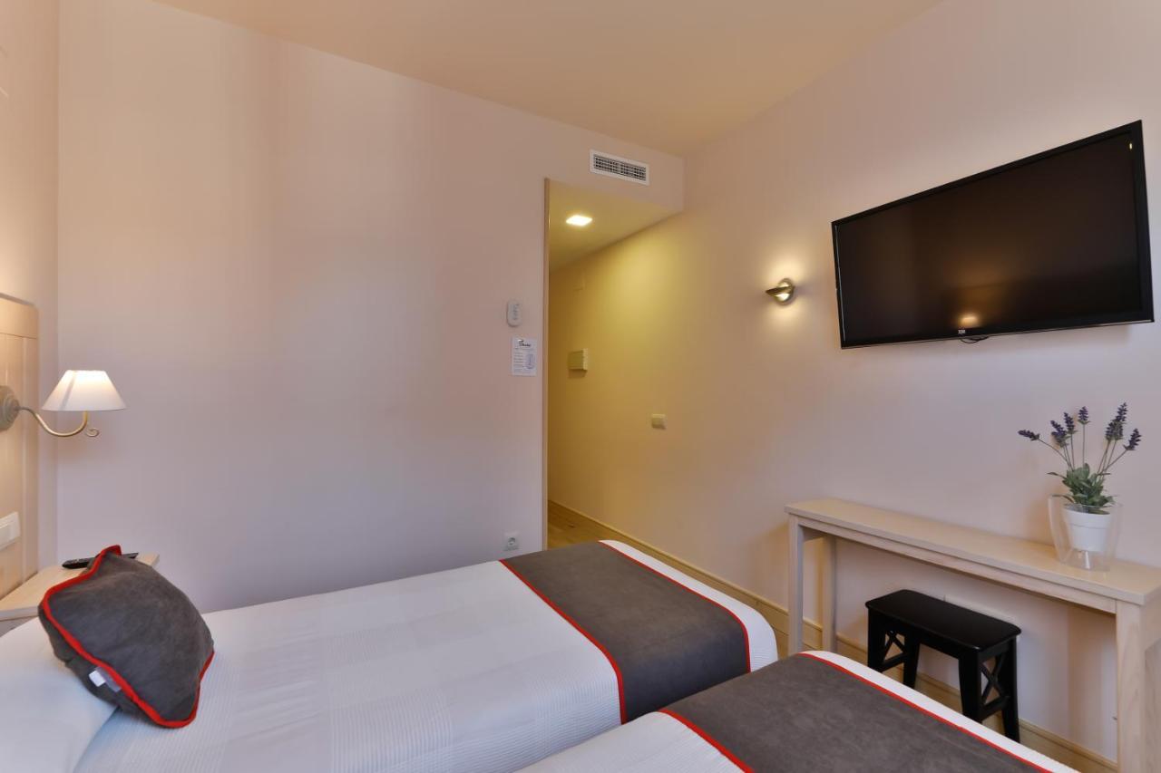 Hostal La Chata By Vivere Stays San Ildefonso 外观 照片